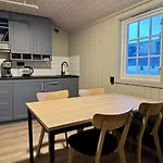 Hotel Gronnbuene Rorbu 2*