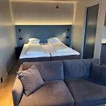 Hotel Gronnbuene Rorbu 2*