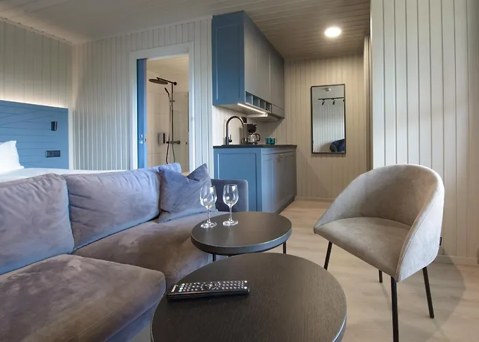 Gronnbuene Rorbu Hotel Andenes