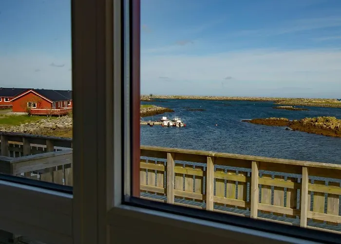 Gronnbuene Rorbu Hotel