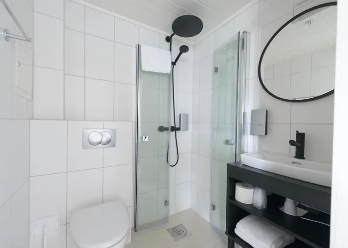 Hotel Gronnbuene Rorbu 2*