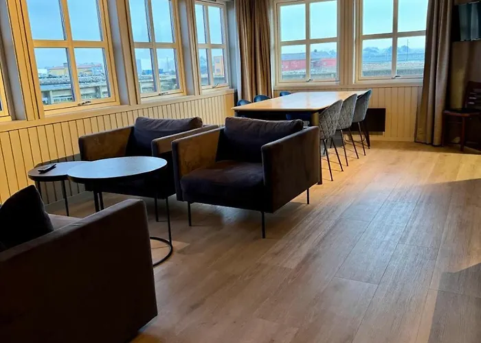 Hotel Gronnbuene Rorbu 2*