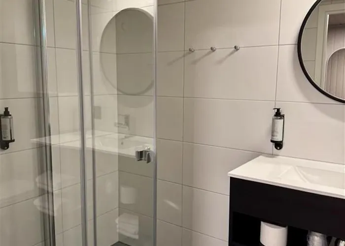 Hotel Gronnbuene Rorbu