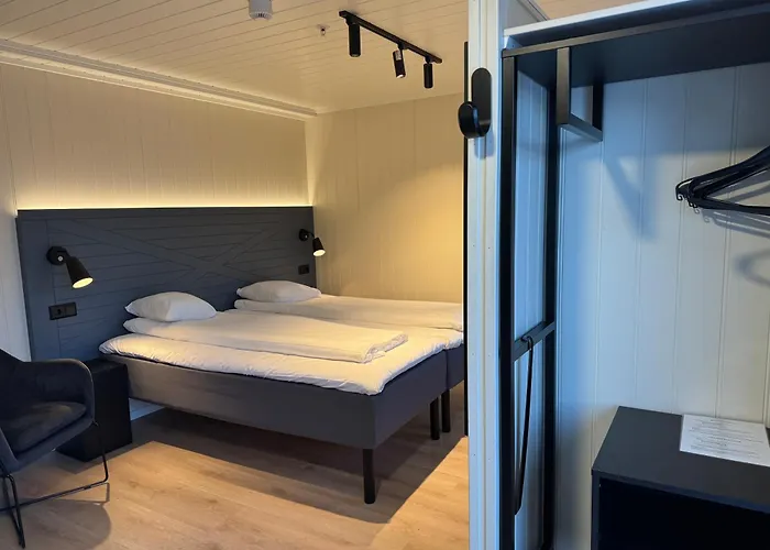 Gronnbuene Rorbu Hotel 2*