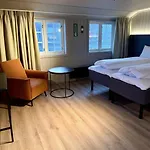 Gronnbuene Rorbu Hotel Andenes